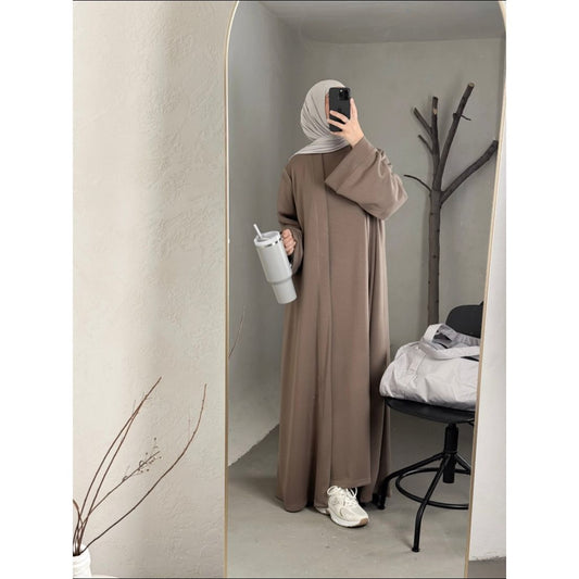 NOURA LUXE WINTER ABAYA (PRE-ORDER)