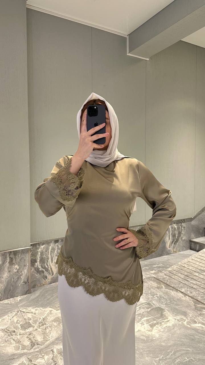 ASSYMETRICAL LACE SATIN TOP - OLIVE TAUPE