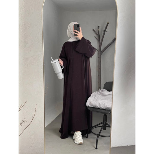 NOURA LUXE WINTER ABAYA (PRE-ORDER)